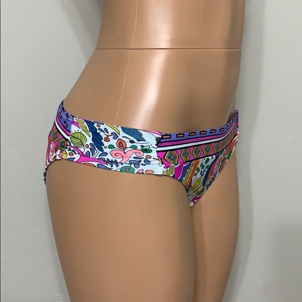 Trina Turk Jungle Beach bikini bottoms. NWT - Picture 2 of 10